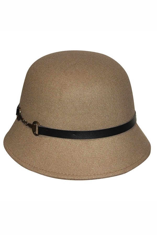 Product shot of vintage-style cloche hat.
