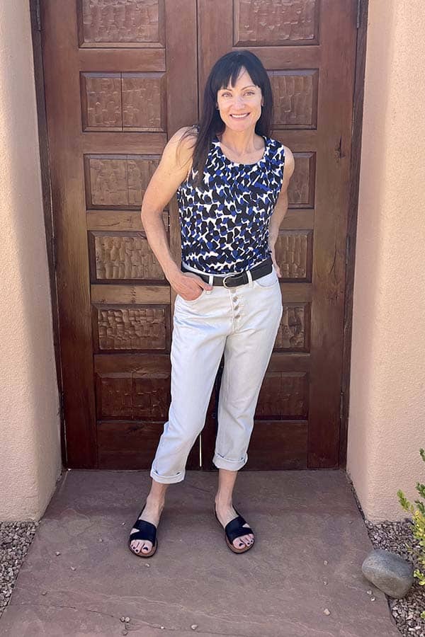 Fashion blogger Catherine Brock wearing her cutest flats of the season.