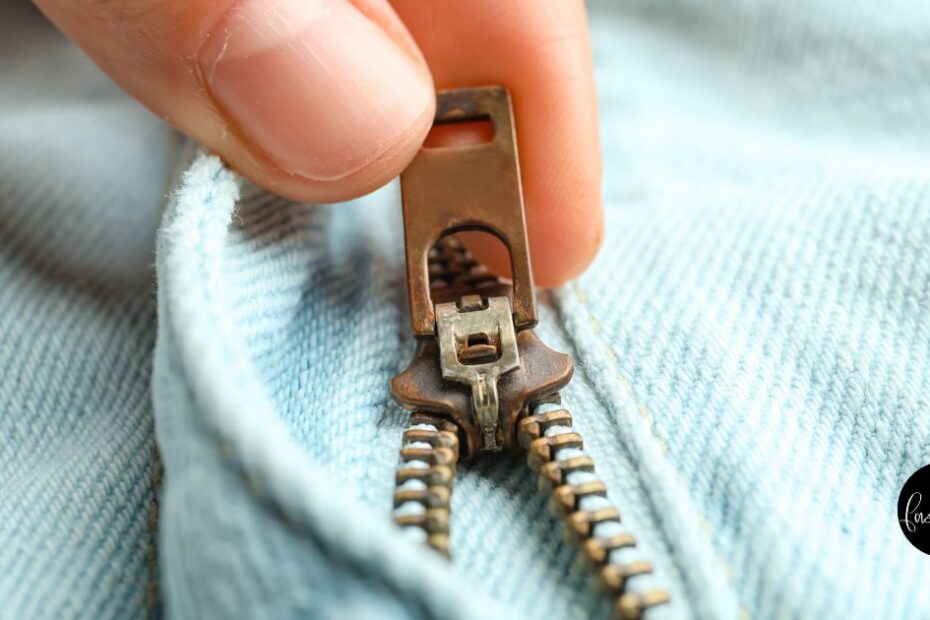 Zipper close-up